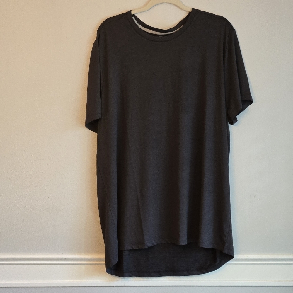 Berkley Jensen Men’s XXL Classic Charcoal Gray Quick-Dry Activewear T-Shirt